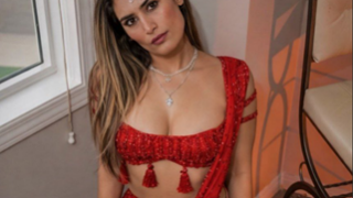 Surleen kaur ki Chudai video on Suhaagraat