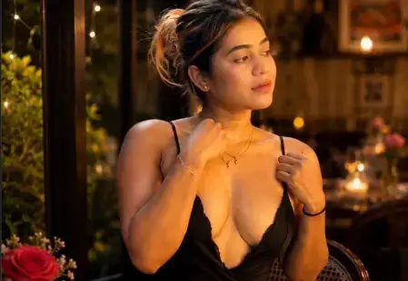 Sabetri Dehury Nude instagram App content